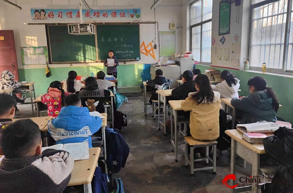 ​西平县权寨老温小学举行食品安全进课堂活动|每日快报